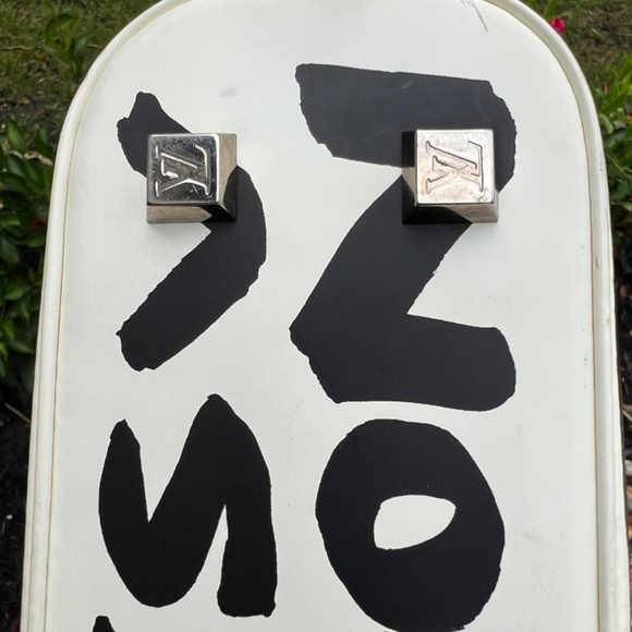 Louis Vuitton Graffiti Alma - Picture 13 of 14